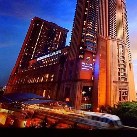 Times Square Kuala Lumpur By Luna Apartment Luaran gambar