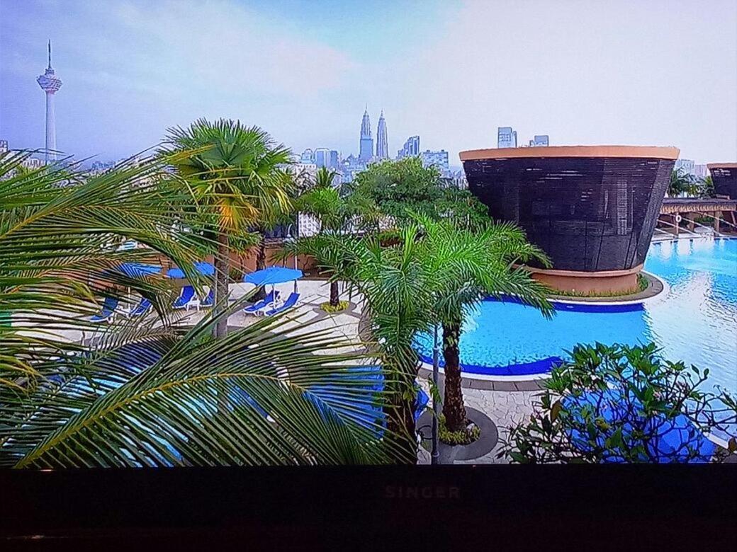 Times Square Kuala Lumpur By Luna Apartment Luaran gambar