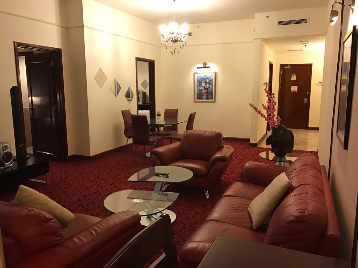 Times Square Kuala Lumpur By Luna Apartment Luaran gambar